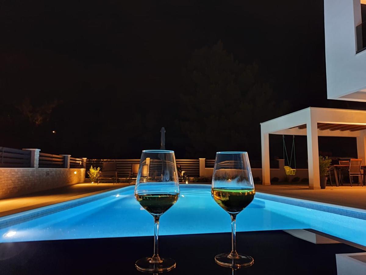 Villa La Vita Baška Voda Exterior foto